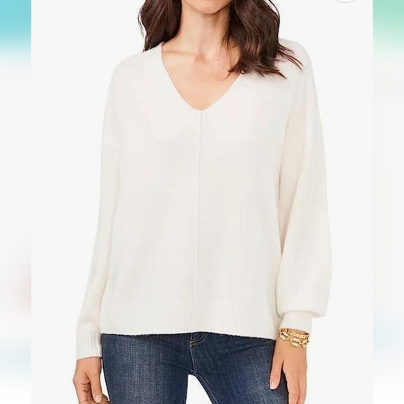 Vince Camuto Sweaters - Vince Camuto Antique White V-neck Pullover Sweater Size Women's XL NEW with Tags